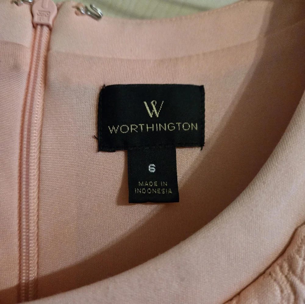 Dress - Picture 2 of 2